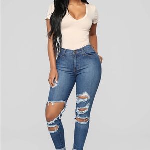 New with tags Fashion Nova beach bum jeans